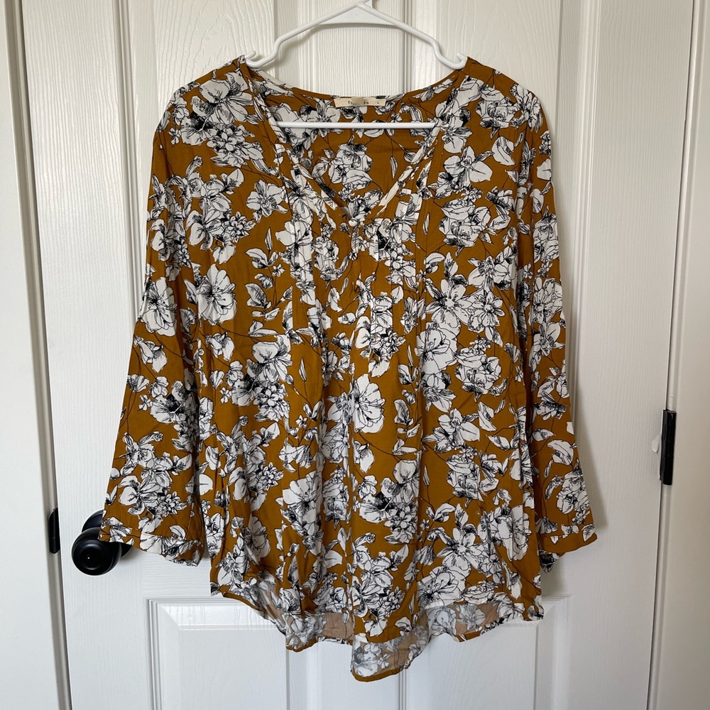 fun2fun | Peasant Blouse | Mustard Color with White Floral Pattern | Siz…
